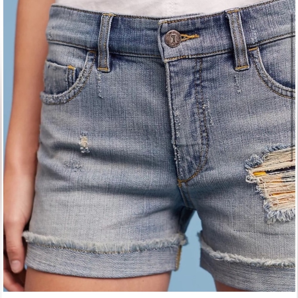 Anthropologie Pilcro Hyphen High-Rise Embroidered
Shorts Size 26 - Picture 4 of 17